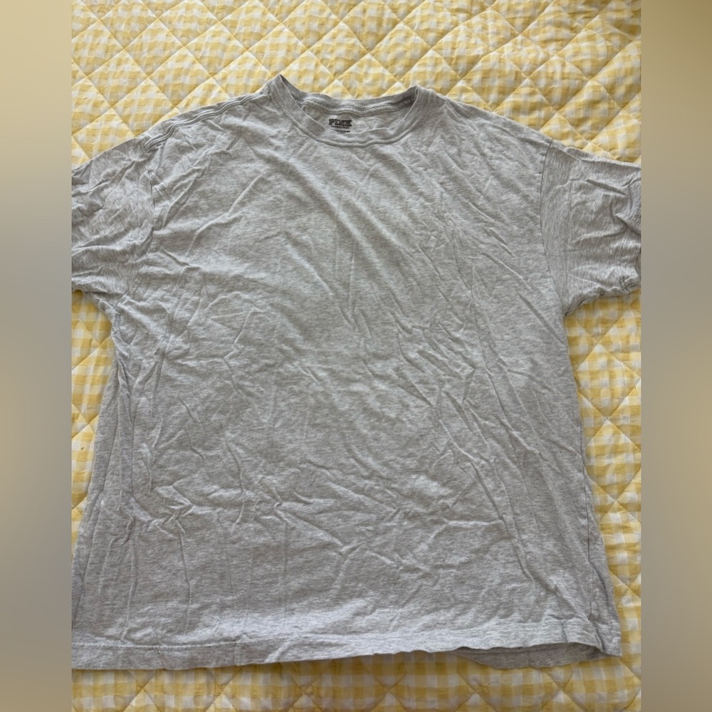 Victoria’s Secret Gray T-Shirt O/S